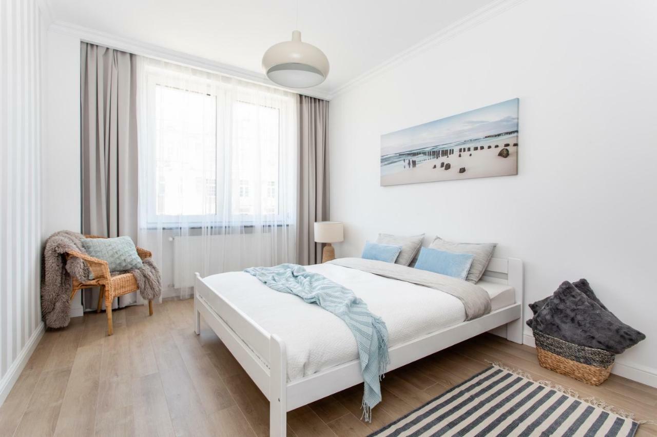 Praia Apartments - Srodmiescie Gdynia Swietojanska 2 Sypialnie Buitenkant foto